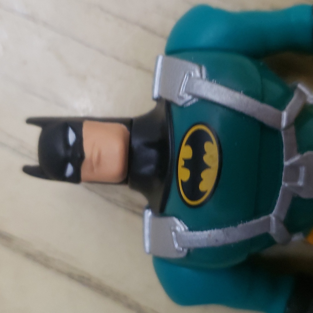 Action Figure in Teal and Black Suit Bat Man - Picture 3 of 3
